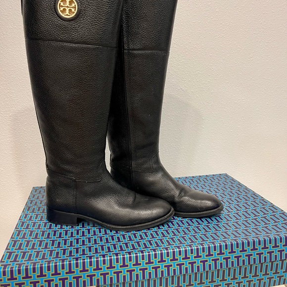 Tory Burch woman junction riding boot extended calf 8.5 - Picture 2 of 8